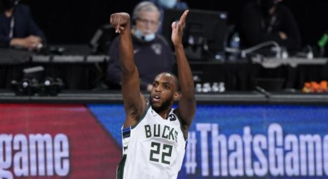 开云体育APP下载-偶尔的神！米德尔顿终爆发 雄鹿扳平比分顺理成章