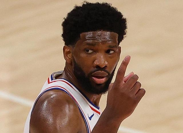 开云-季后赛再度经历严重起伏 恩比德仍需学会调整心态